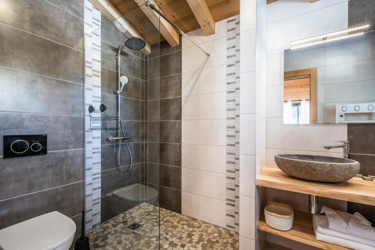 Chalet Azobe Morzine - By Emerald Stay Montriond Exteriör bild